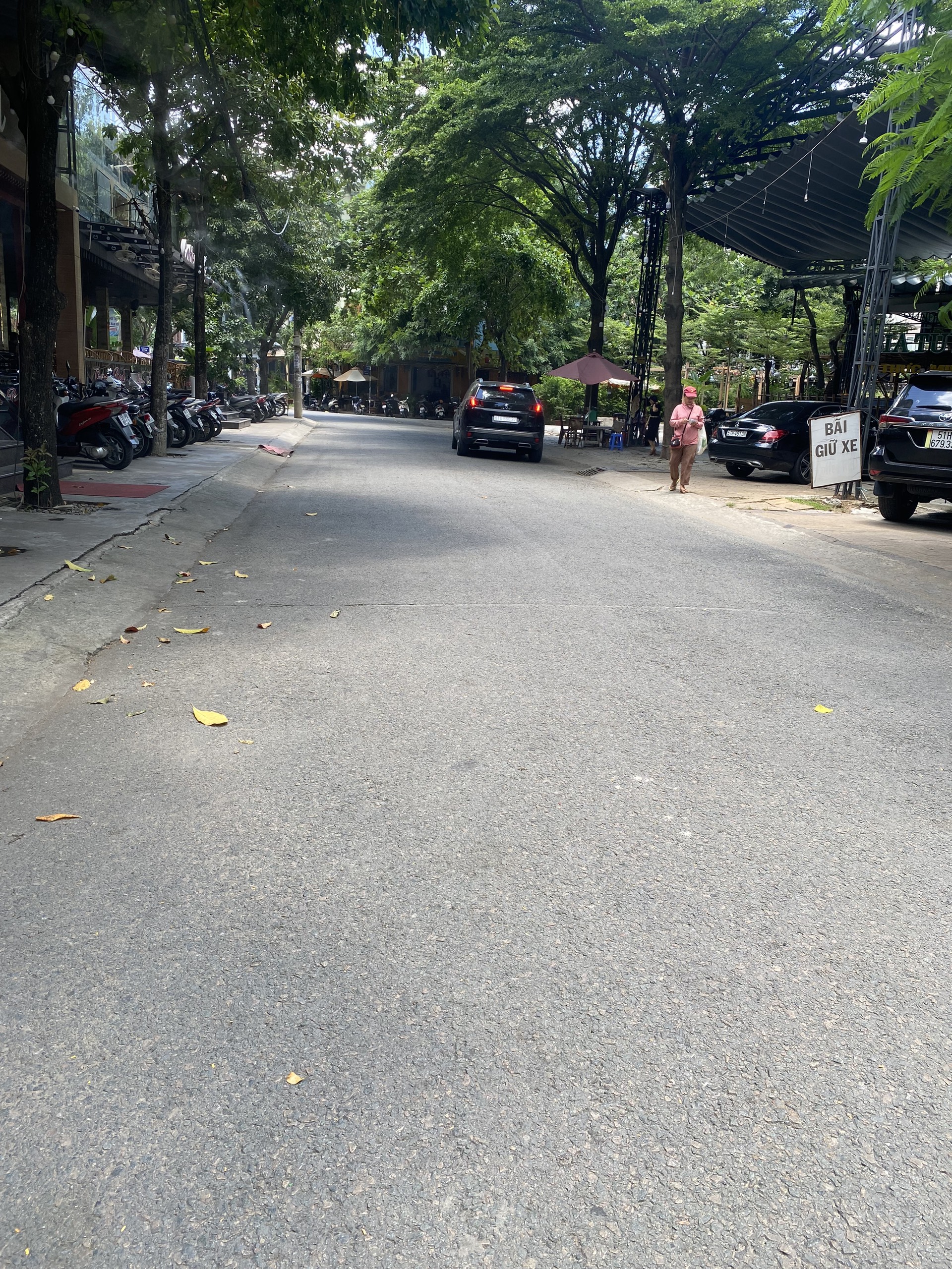 Lô đất KDC Nam hòa DT 100m vị trí đẹp khu vip.