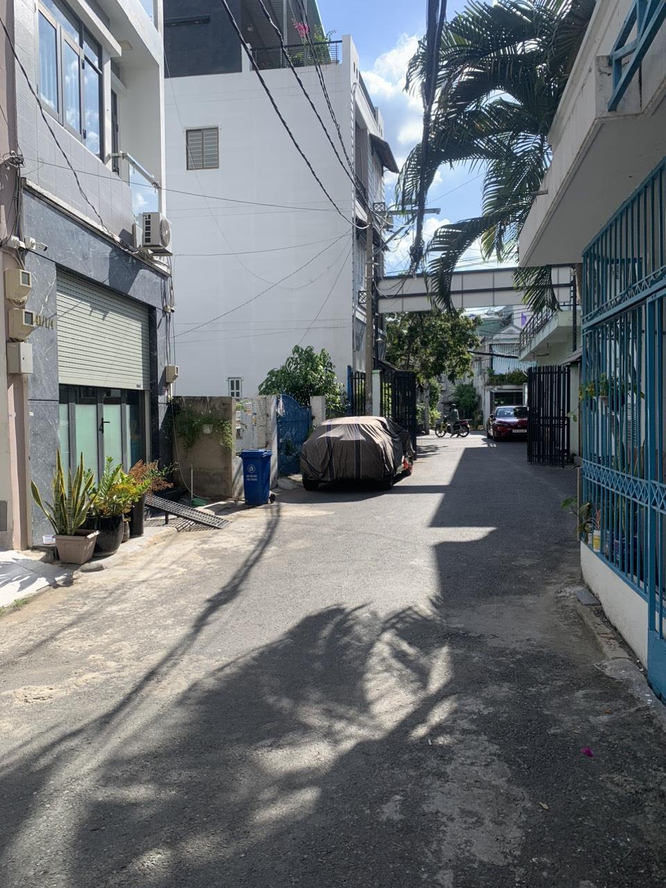 BÁN NHÀ TRẦN XUÂN SOẠN HẺM Ô TÔ , NGANG KHỦNG 7.4M , 50.17 M2 , NHỈNH 6 TỶ.