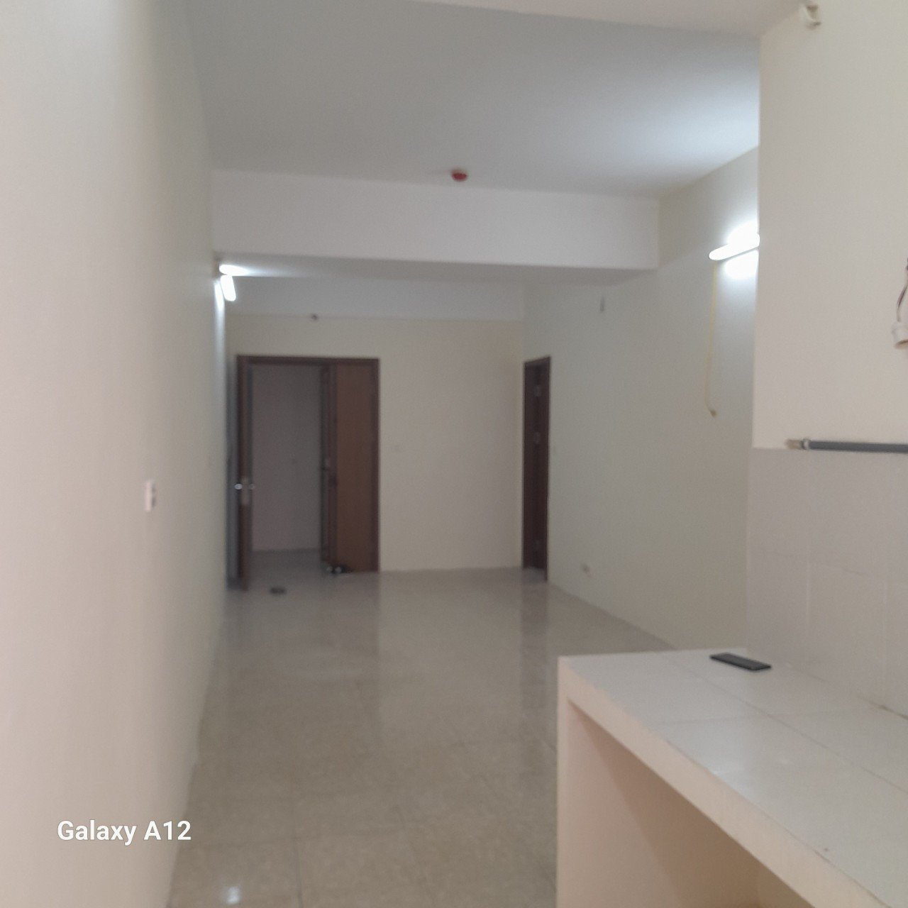 Siêu phẩm! A14 Nam Trung Yên - 2PN 2wc BC ĐN tầng trung 65m2 chỉ 2.6x tỷ.