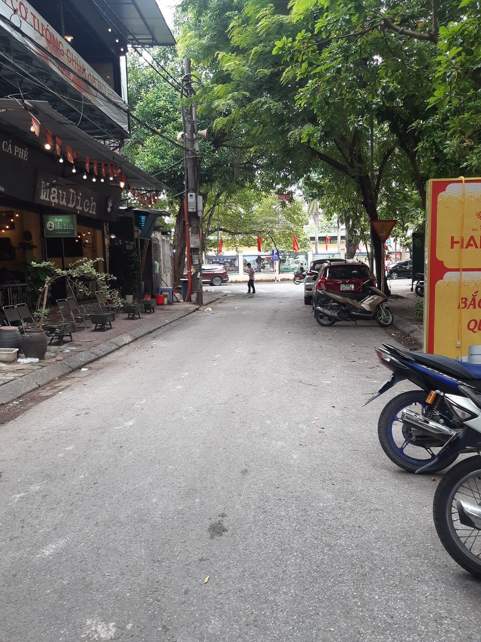 Tòa Văn Phòng Trần Đăng Ninh 100M2 6 Tầng MT 6.6M -Ô TÔ TRánh đỗ 39.5 Tỷ.