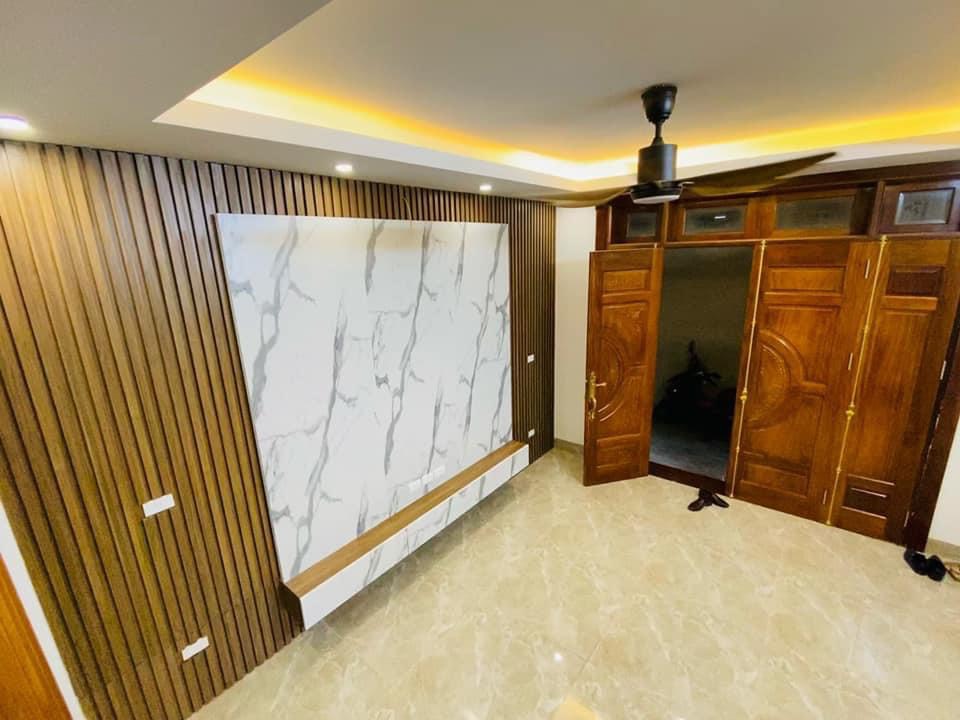 BÁN NHÀ NGÕ THỊNH HÀO TÔN ĐỨC THẮNG ĐỐNG ĐA NHÀ MỚI ĐẸP MẶT NGÕ KD ĐỈNH