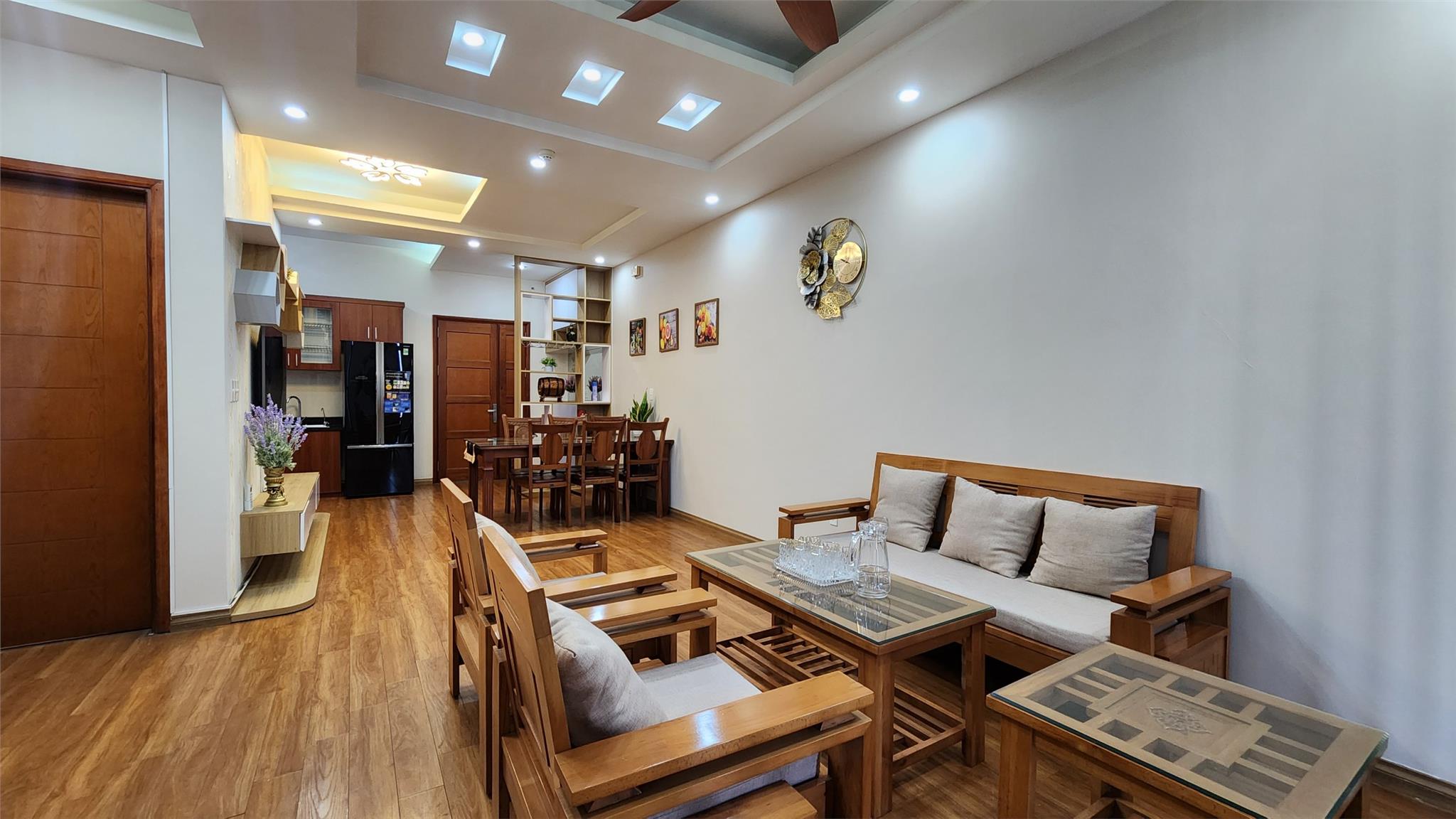 Bán gấp CĂN GÓC Mỹ Đình Plaza 1 Trần Bình TẦNG ĐẸP, full nội thất 85m2 2N 2WC giá 3.7 tỷ.