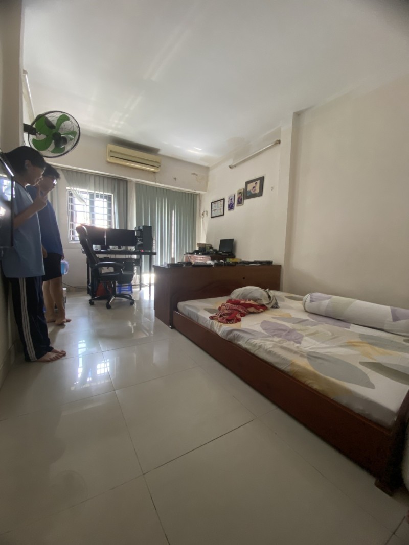 Bán nhà hẻm 6m sát Lê Đại Hành, Quận 11, 30m2, 3PN, chuẩn đét, chỉ 4 tỷ nhỉnh.