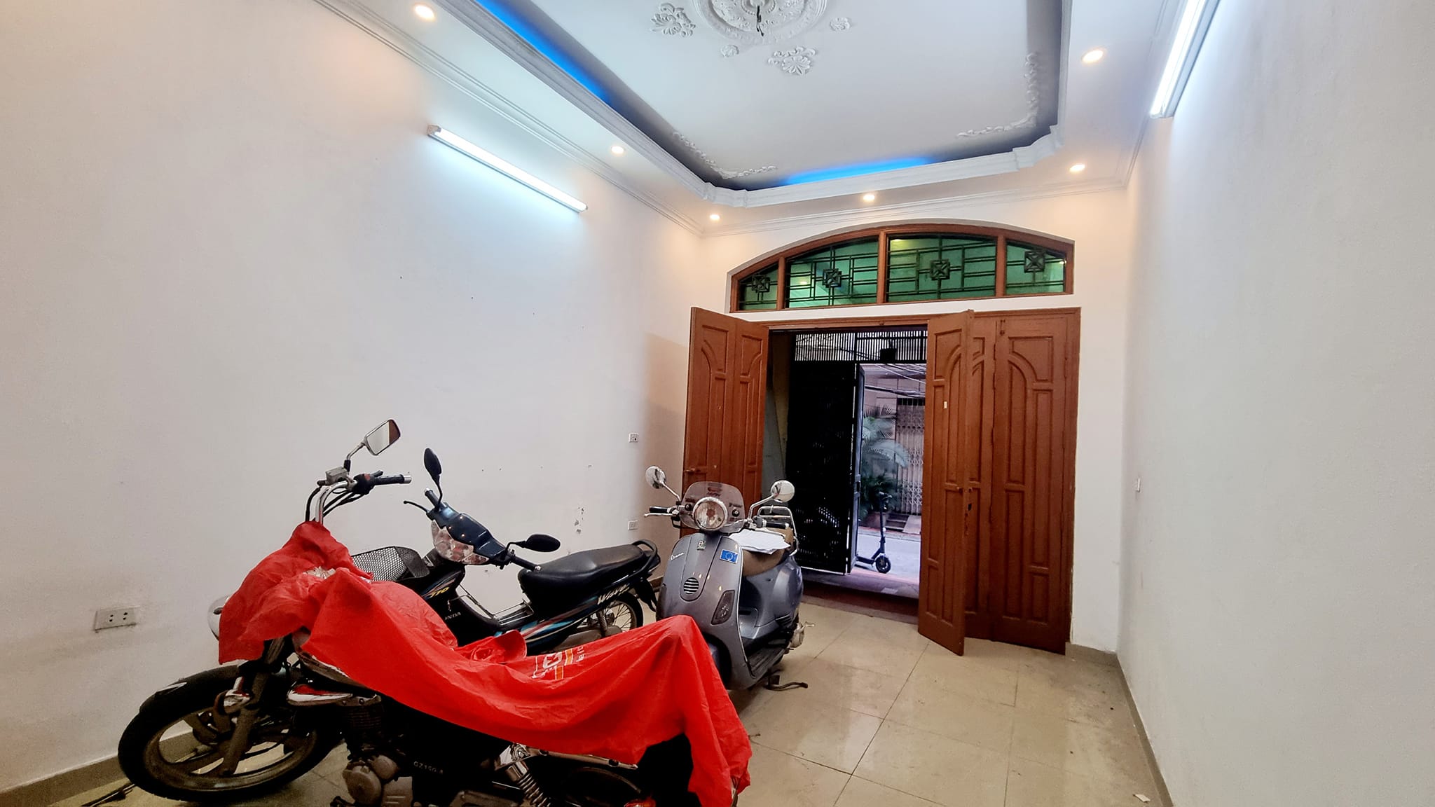 Bán nhà phân lô ngõ 79 Thổ Quan 50m2 nhà 5 tầng giá tốt 9.7 tỷ.