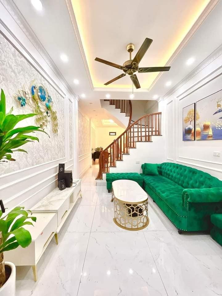 NHÀ ĐẸP 4 TẦNG 5 NGỦ DT:36M2 GIÁ:4.65 TỶ PHỐ TRẦN BÌNH QUẬN CẦU GIẤY.