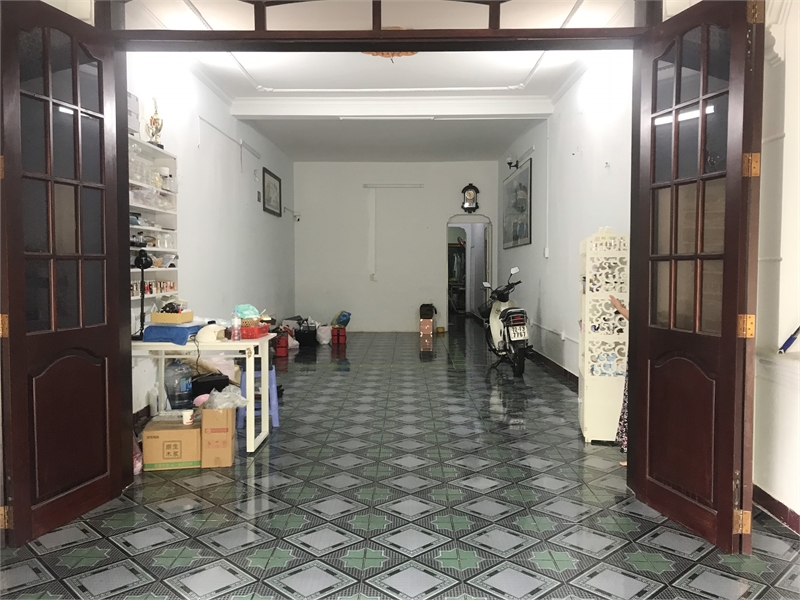 Cho thuê mặt bằng kính đẹp đường Xô Viết Nghệ Tĩnh, TPVT.