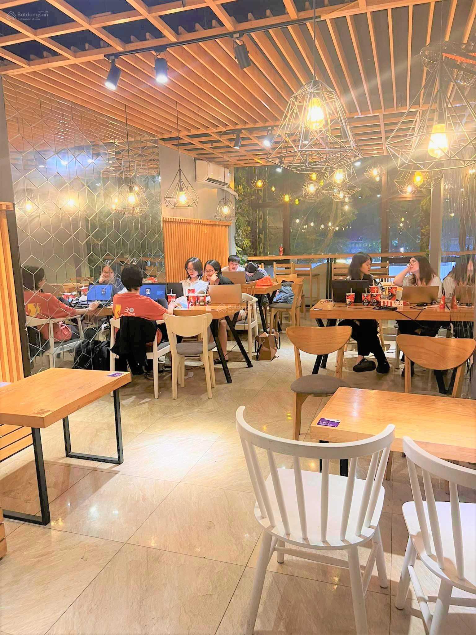 Bán nhà mặt phố Lạc Trung, 94m2, 3 tầng KD nhà hàng VP.