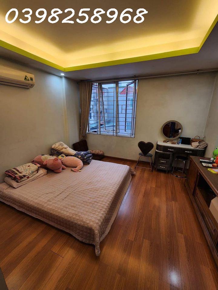 BÁN NHÀ KHƯƠNG TRUNG, 30m2x 4T, MT4m, Ô TÔ ĐỖ CỔNG, LÔ GÓC, KINH DOANH, CHỈ NHỈNH 1 TỶ.