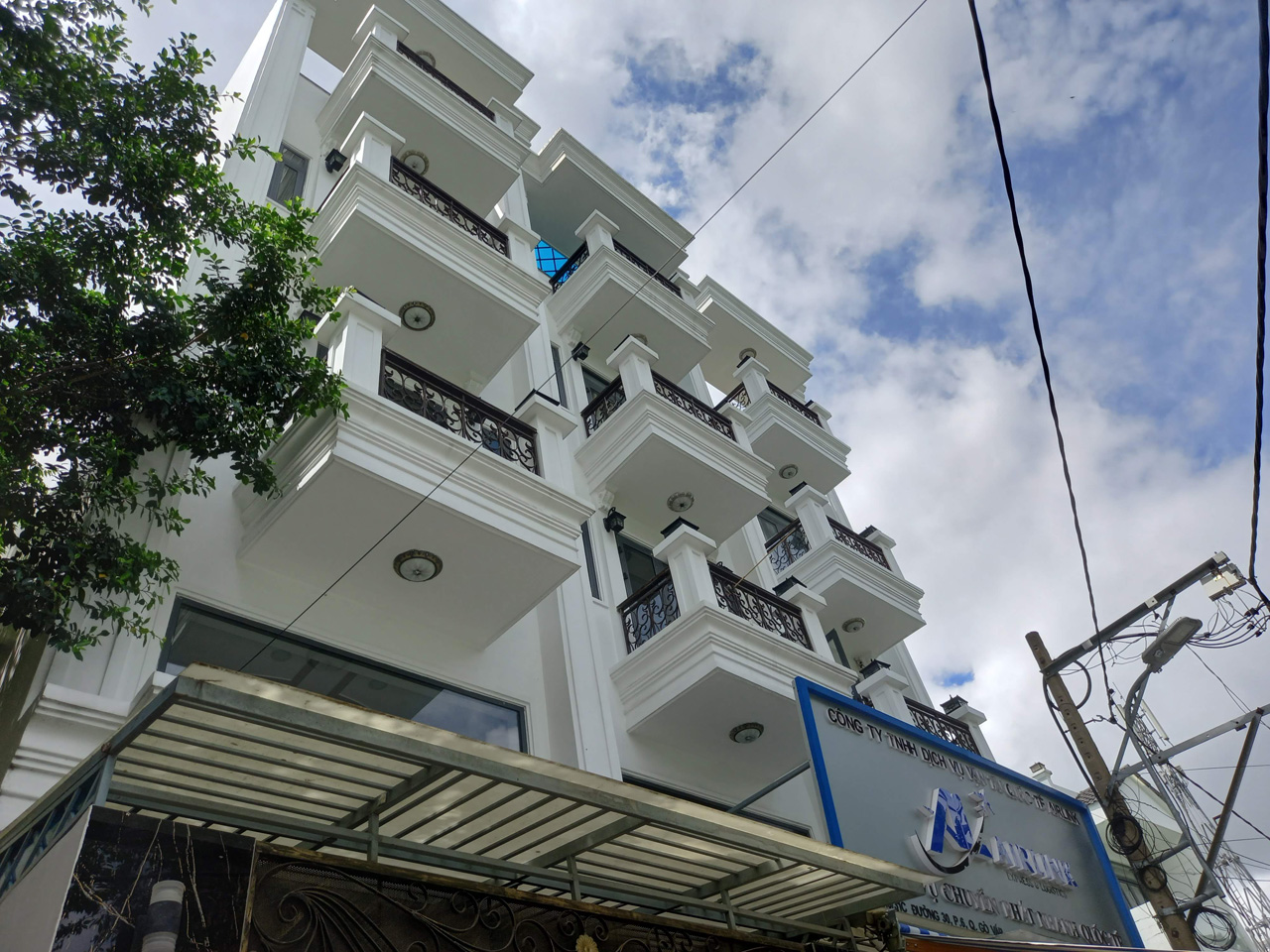 Bán nhà đường số 30 Phường 6 Q.G.Vấp, 5 tầng, Đường Khủng Long , giá giảm còn 8 tỷ.
