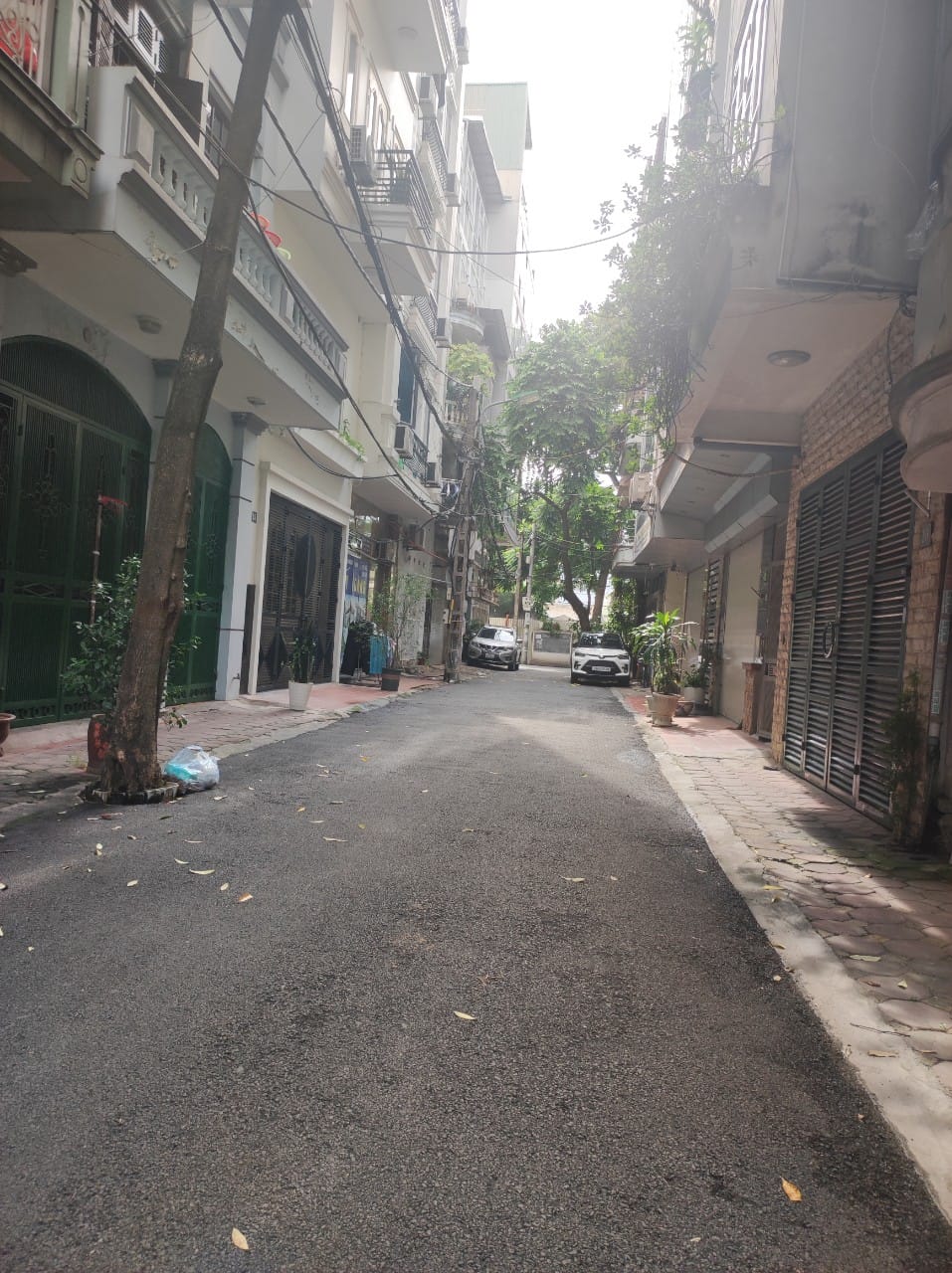 Phố Đào Tấn, quận Ba Đình. Oto dừng đỗ ngày đêm. DT 30m x 4 Tầng x Giá 4.6 tỷ.