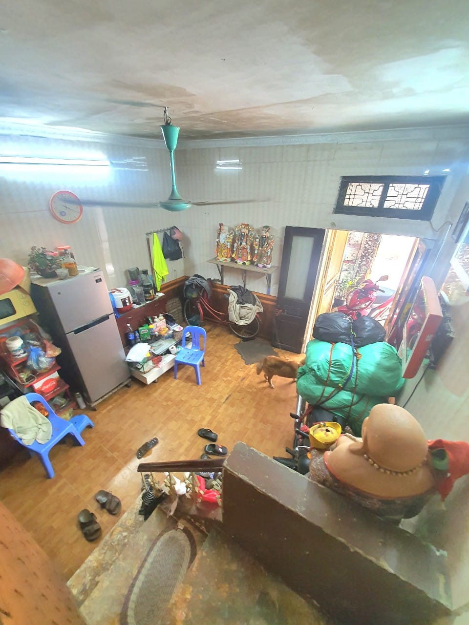 TÀI CHÍNH 1.99 TỶ SỞ HỮU NGÔI NHÀ 3 TẦNG DT:23M2 SỔ ĐỎ GẦN HỒ VĂN CHƯƠNG GIỮA TRUNG TÂM QUẬN ĐỐNG ĐA.