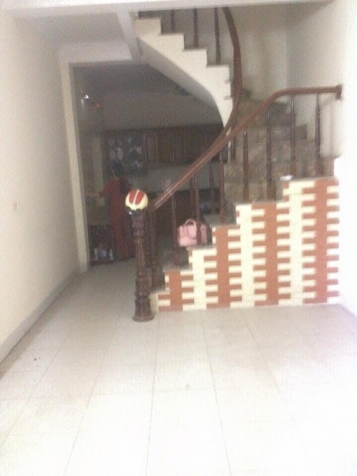 BÁN NHÀ KHU VỰC GIẢI PHÓNG ĐỐI DIỆN BẾN XE NƯỚC NGẦM HOÀNG MAI 50M 6.5 TỶ.