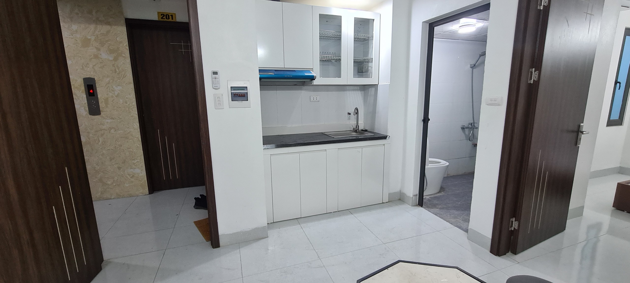 BÁN TÒA CCMN QUẬN THANH XUÂN LÔ GÓC - 62M2×7T DOANH THU 80TR/TH- GIÁ 11,5 TỶ.