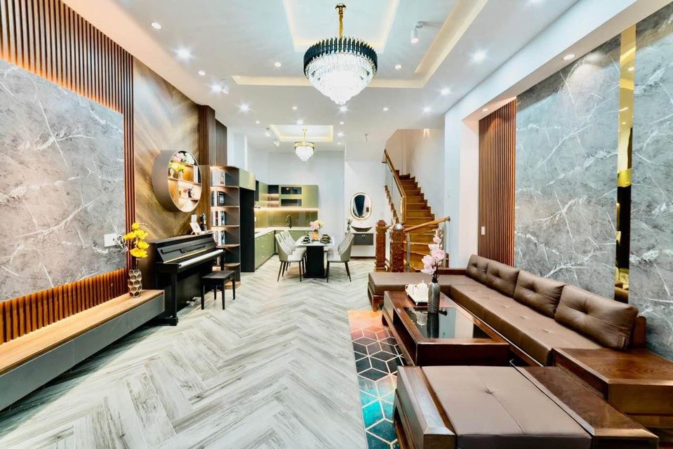 Chính chủ bán nhà Đặng Văn Ngữ 45m2 cạnh THPT Kim Liên cực thích chỉ 4,3 tỷ.