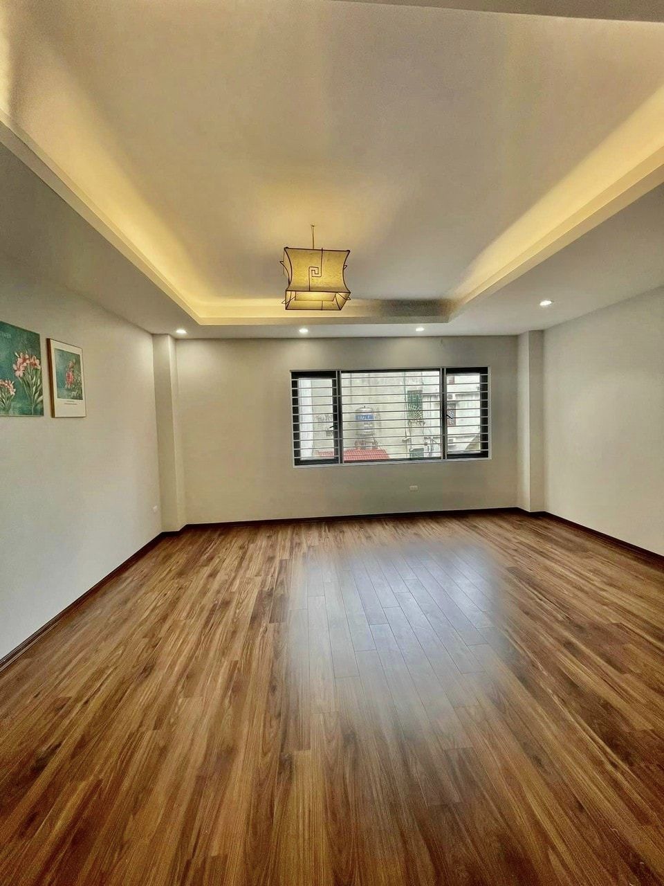 BÁN NHÀ 7 TẦNG THANG MÁY PHỐ NGUYÊN HỒNG KINH DOANH ĐỈNH