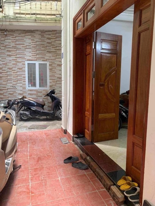 Bán nhà Vĩnh Hưng, Hoàng Mai, thoáng trước sau, nhà đẹp full nội thất về ở ngay 2 tỷ 950.
