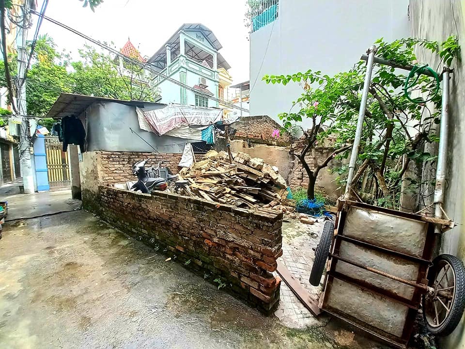 Bán đất Yên Duyên, Hoàng Mai, ngõ thông Gamuda, gần hồ thoáng mát 57 m2, 5 tỷ 500.