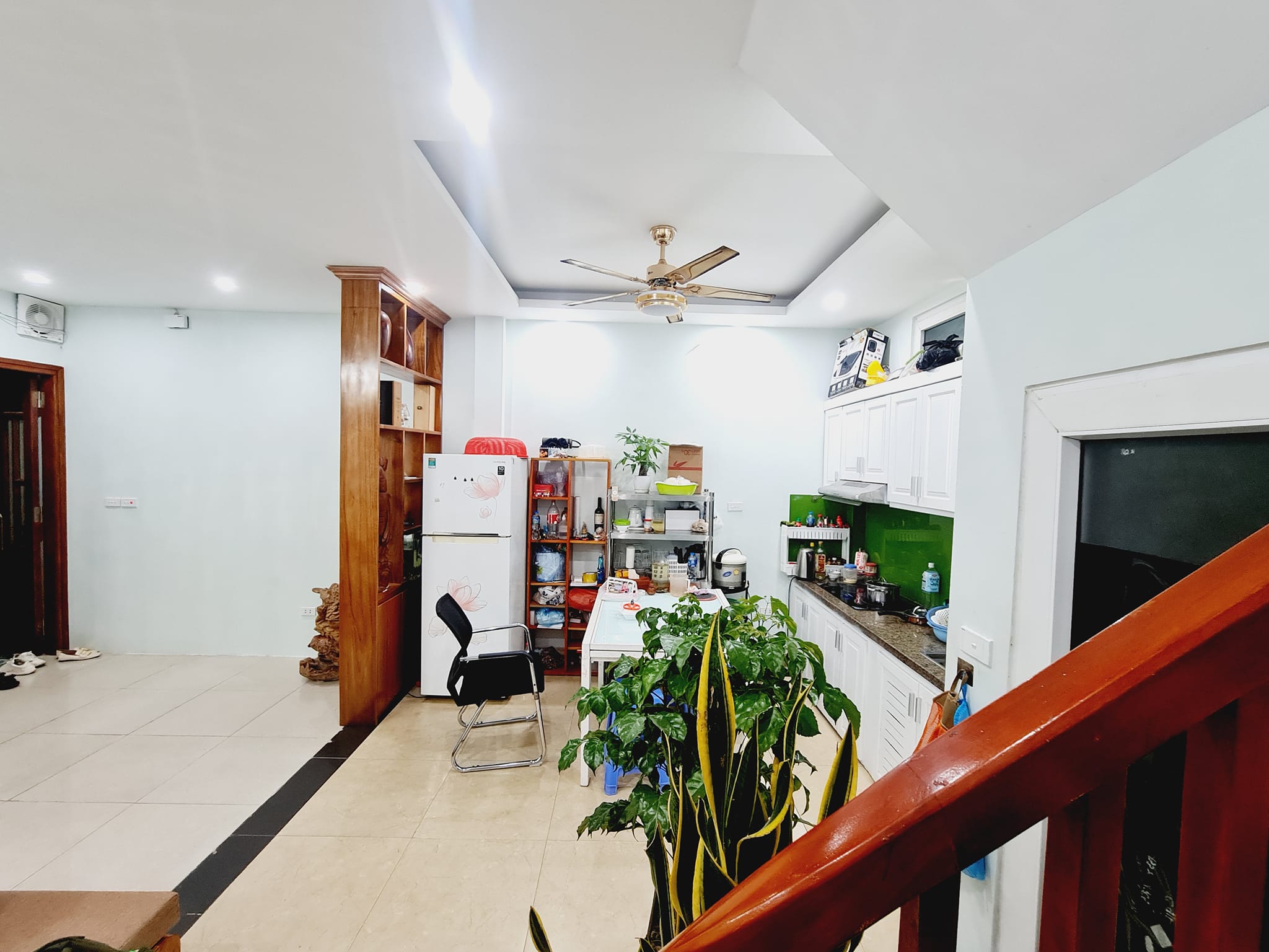 Bán nhà Kim Giang, ngõ ô tô, cách phố 1 nhà, 45m2 x 6T, 5PN cực đẹp. Giá 4,55 tỷ.