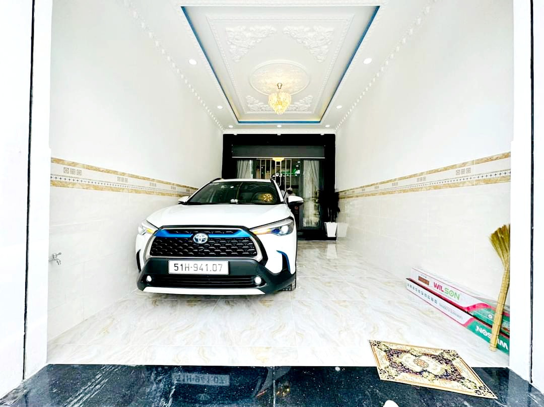 NHÀ ĐẸP LUNG LINH, MTKD, 4 TẦNG, KP5 THỊ TRẤN NHÀ BÈ, HƠN 9T XÍU..