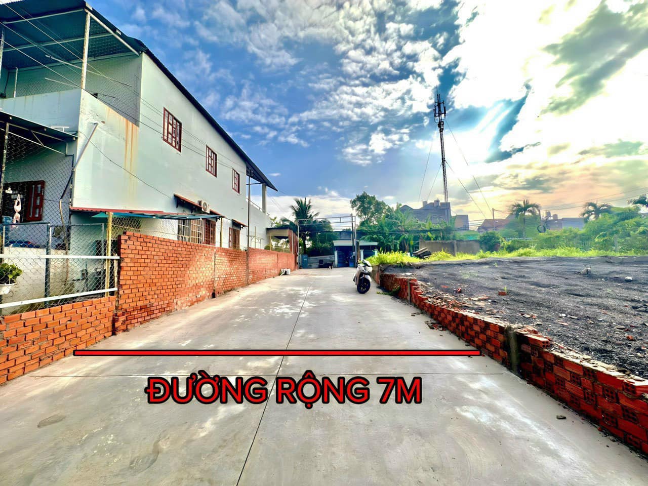 Đất 10,5x14,2 đg7m 2 ô tô sổ riêng thổ cư sẵn 93m2 kp2 p.Trảng Dài gần hô bơi PHương Nam chỉ 2,6Ty TL trực tiếp.