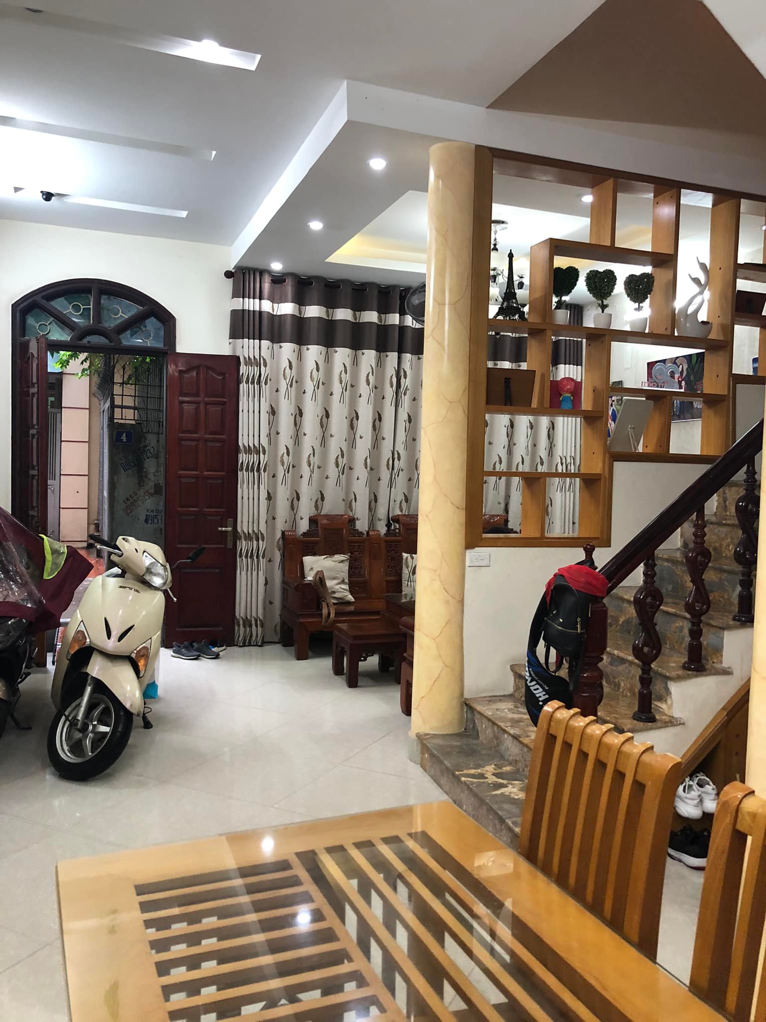 Bán nhà ngõ 179 Vĩnh Hưng, Hoàng Mai ngõ thẳng tắp, ô tô lùi cửa 47 m2, 4 tỷ 600.