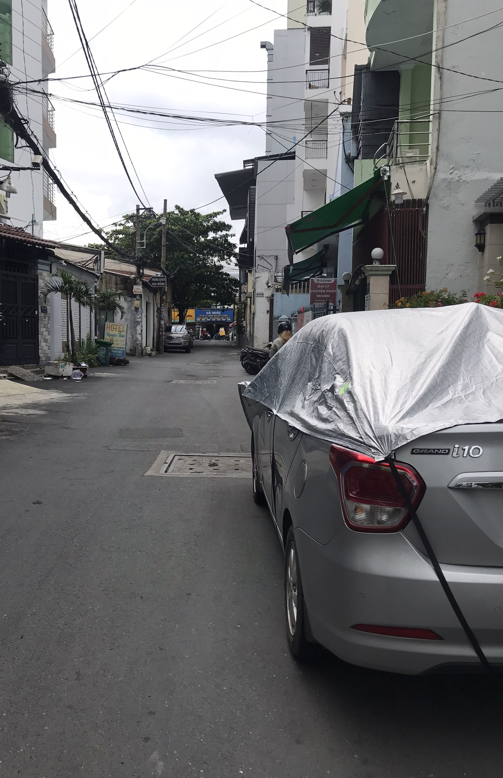 HẺM Ô TÔ THÔNG NHÀ 2 LẦU Ở NGAY 50M2 NGUYỄN VĂN KHỐI NHỈNH 3 TỶ.