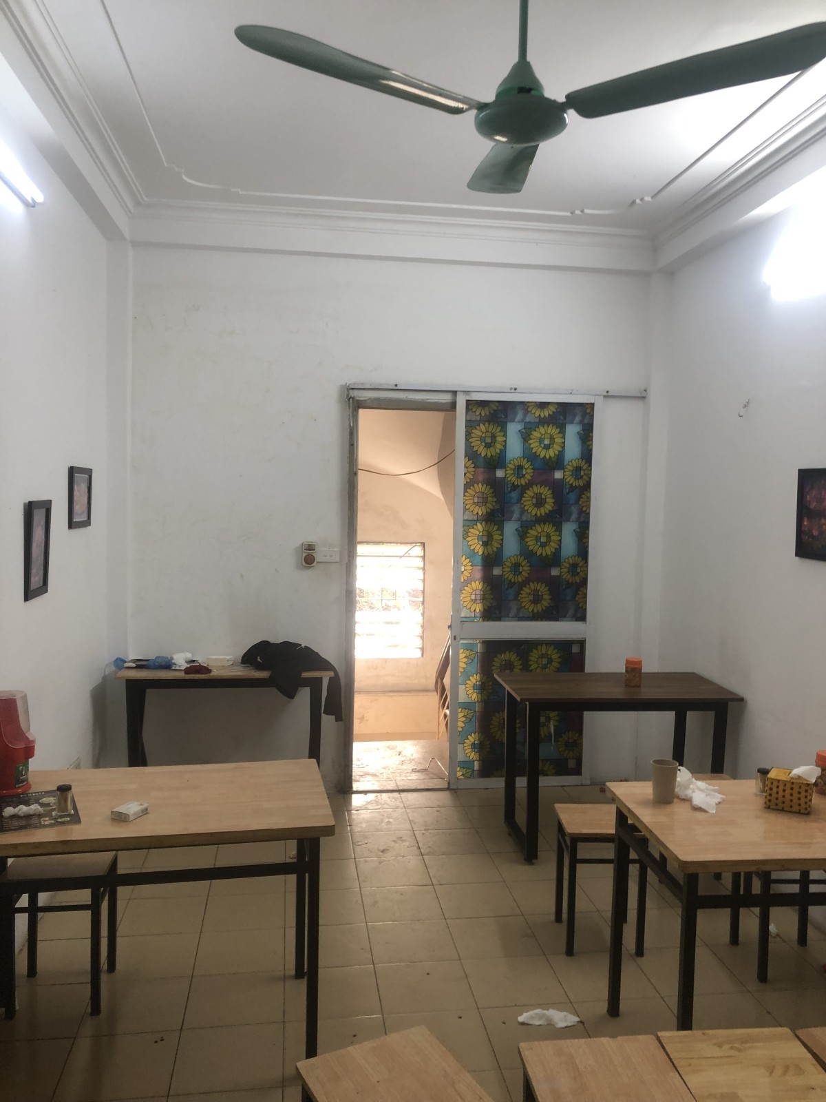 CẦN KHÁCH THUÊ TOÀN BỘ NHÀ MẶT PHỐ HOÀNG CẦU, CƠM CHÁO BÚN PHỞ.