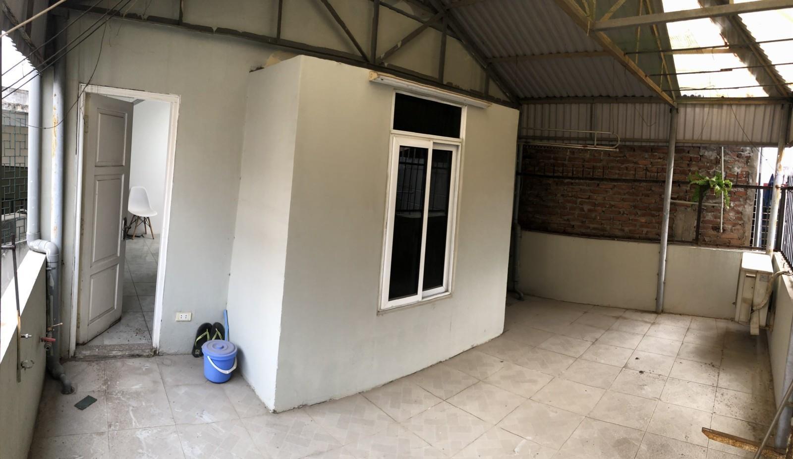 TÌM KHÁCH THUÊ KIM MÃ , BA ĐÌNH, 40M, 4 TẦNG, 5 NGỦ.