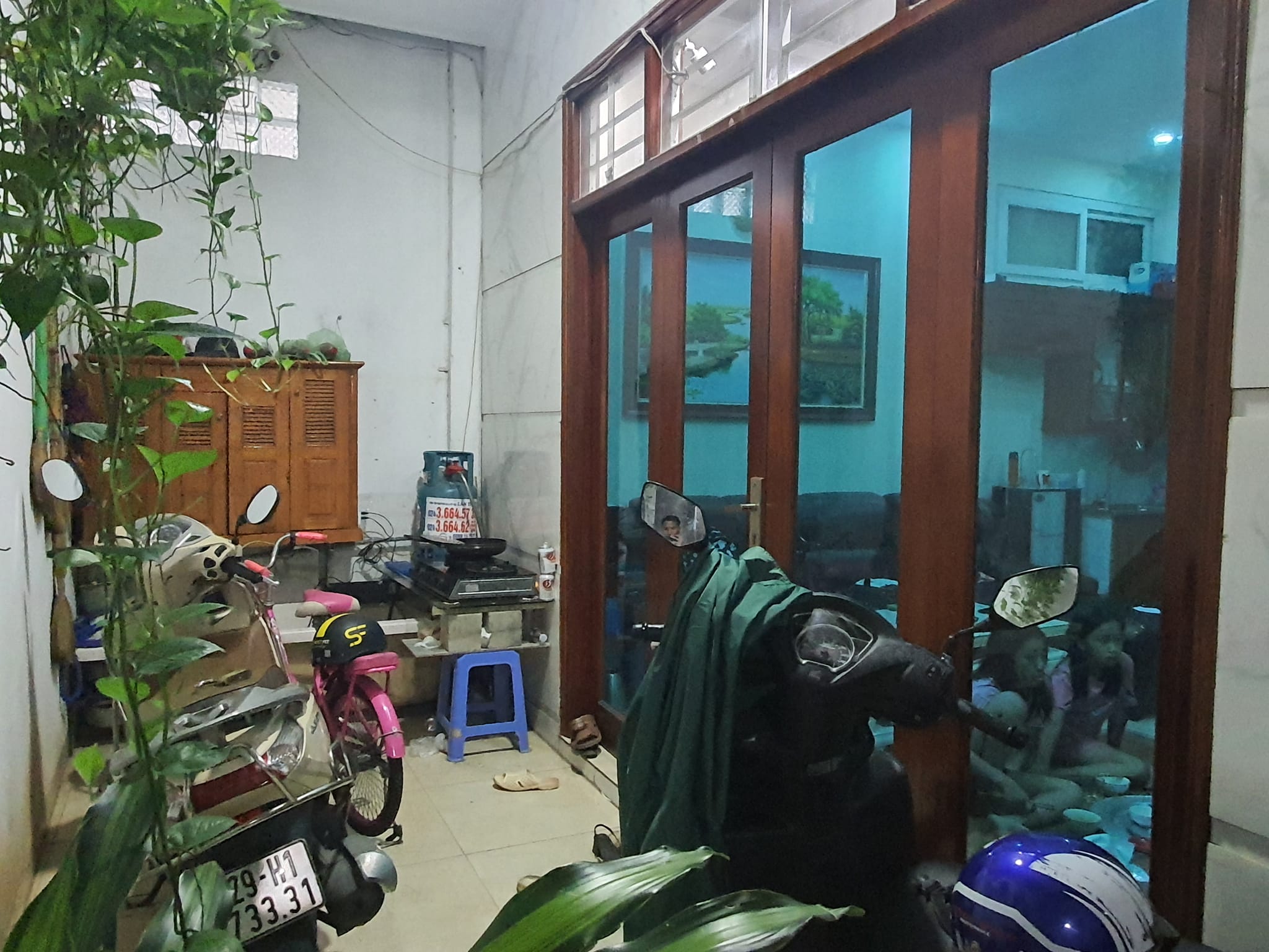 BÁN NHÀ ĐẠI TỪ, GẦN ÔTÔ, GẦN PHỐ, GẦN HỒ, GẦN CHỢ NHÀ ĐẸP NỘI THẤT XỊN.