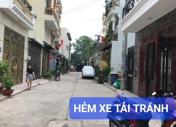 122m2 3 tầng giá có 4 tỷ x Phú Đông Quận 12 TPHCM.