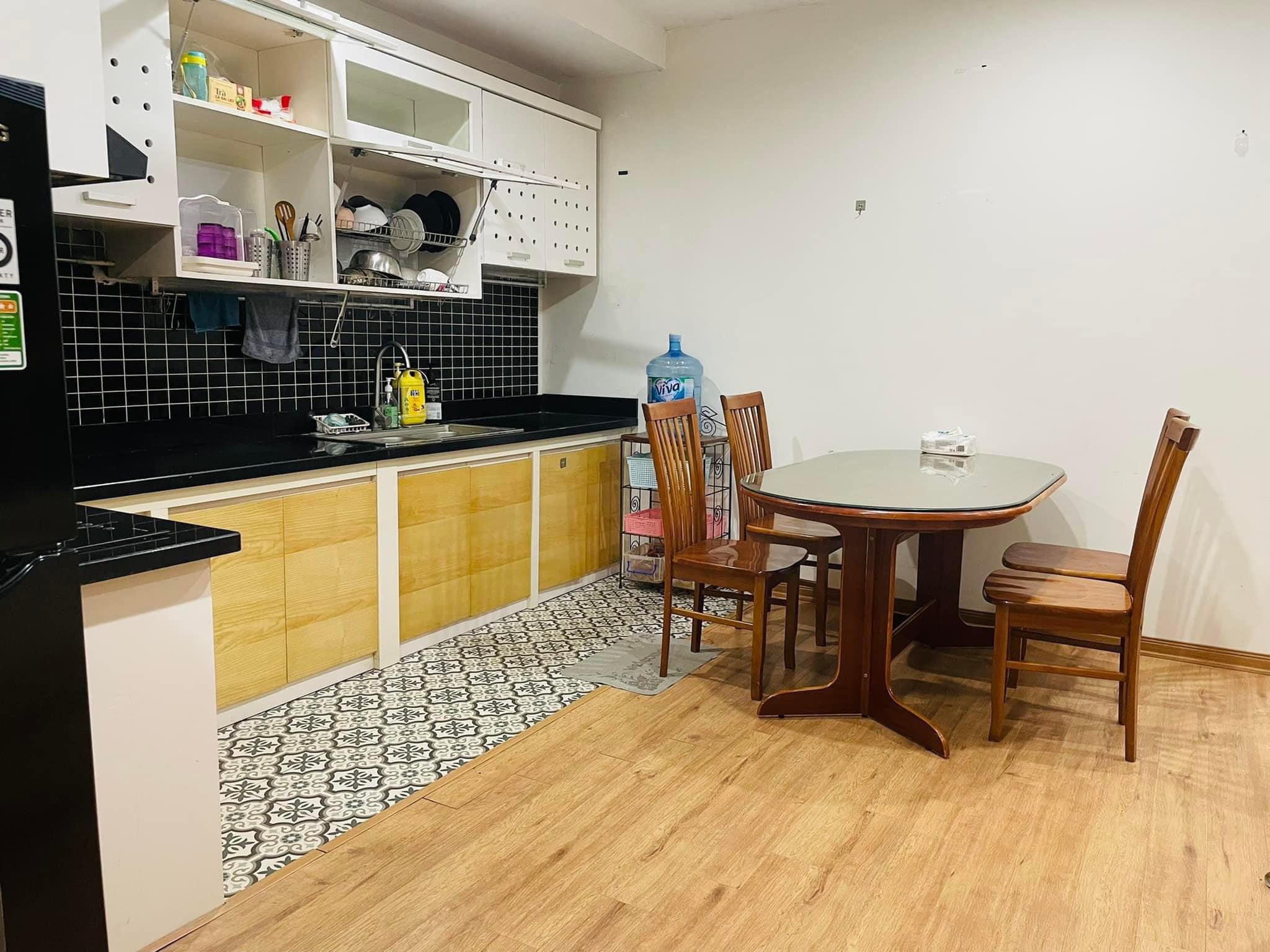 BÁN CHUNG CƯ 2 NGỦ 1 KHÁCH MẶT PHỐ THÁI THỊNH CHỈ 40TR/M2.