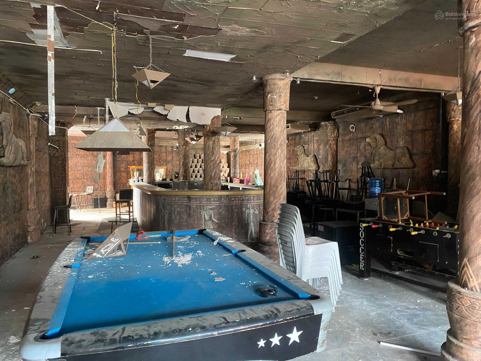 Nhà bán mặt tiền Phố Tây Bùi Viện, Quận 1. Ngay đoạn đẹp 6,5x22m, 2 tầng.