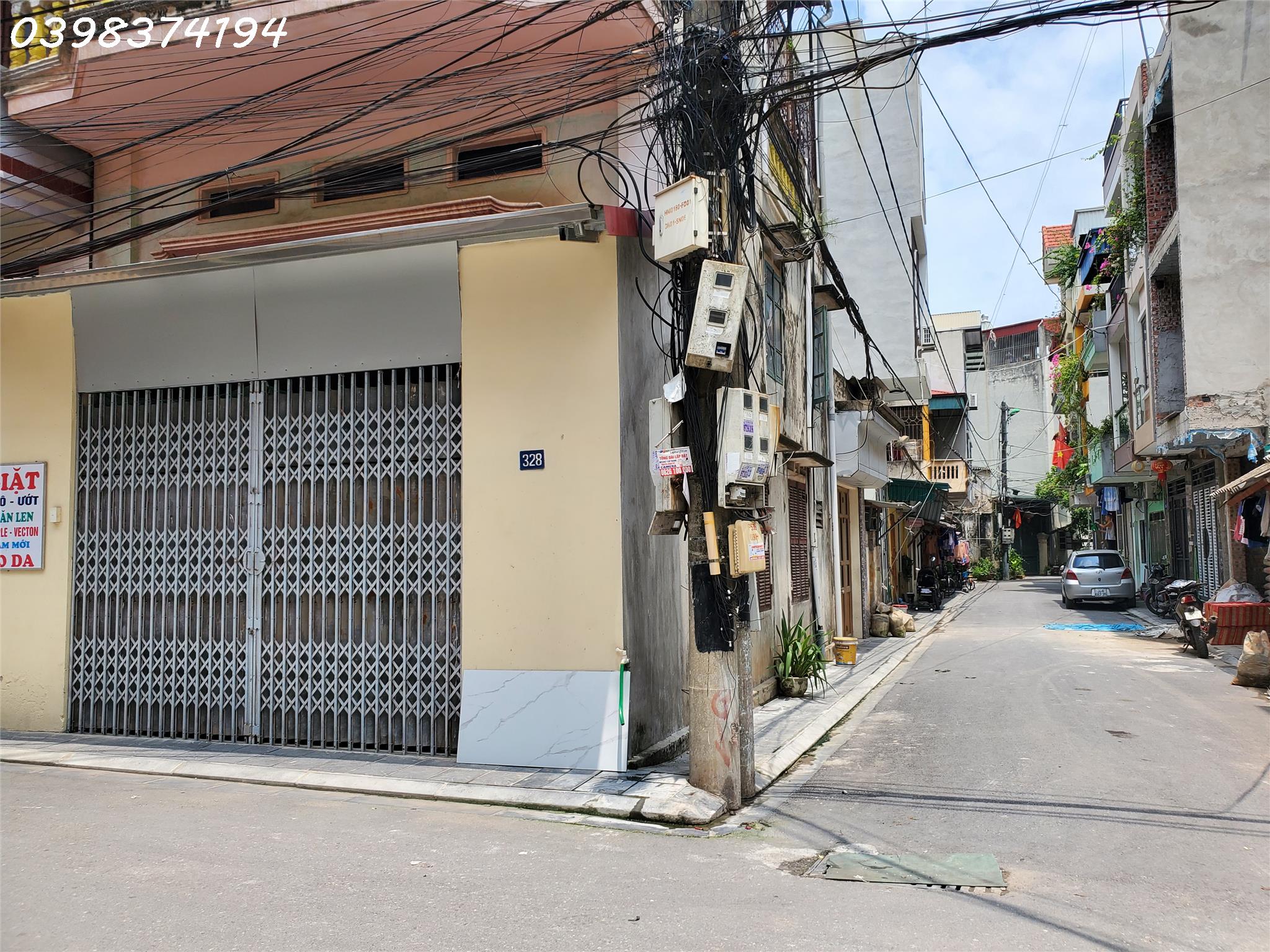 Đất Vân Nội mặt tiền to rộng đẹp, nhà cấp 4 kiên cố đường xe tải.