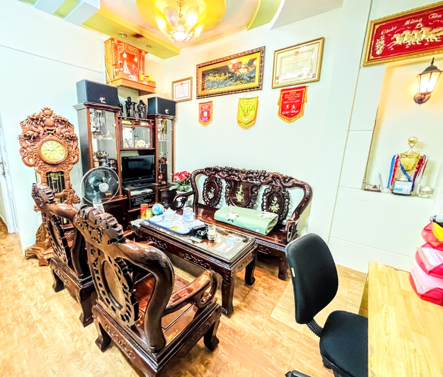 60M2 MẶT TIỀN TÂN PHÚ, KHU BÀN CỜ HỌ LÊ NGAY NGUYỄN SƠN, 2 TẦNG, 3PN CHỈ 7 TỶ XÍU.