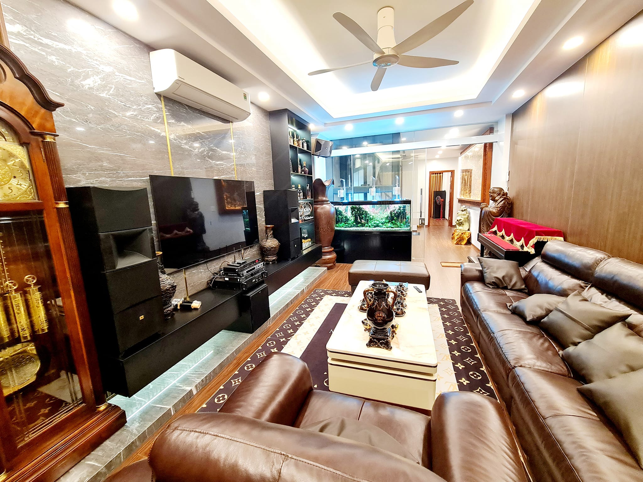 BÁN NHÀ MẶT PHỐ GIÁP BÁT LÔ GÓC, Ô TÔ KINH DOANH NHÀ MỚI, TẶNG TOÀN BỘ NỘI THẤT TRỊ GIÁ 1,4 TỶ.