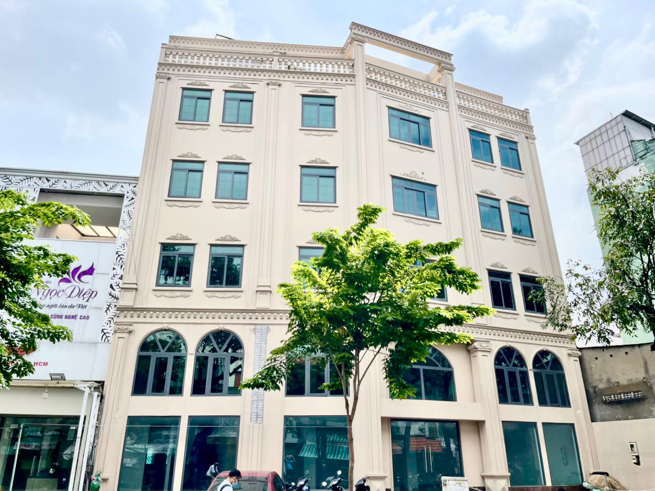 Tôi chính chủ BánTòa nhà số 10 Đường Số 1, Khu Cư Xá Đô Thành, P.4, Quận 3.