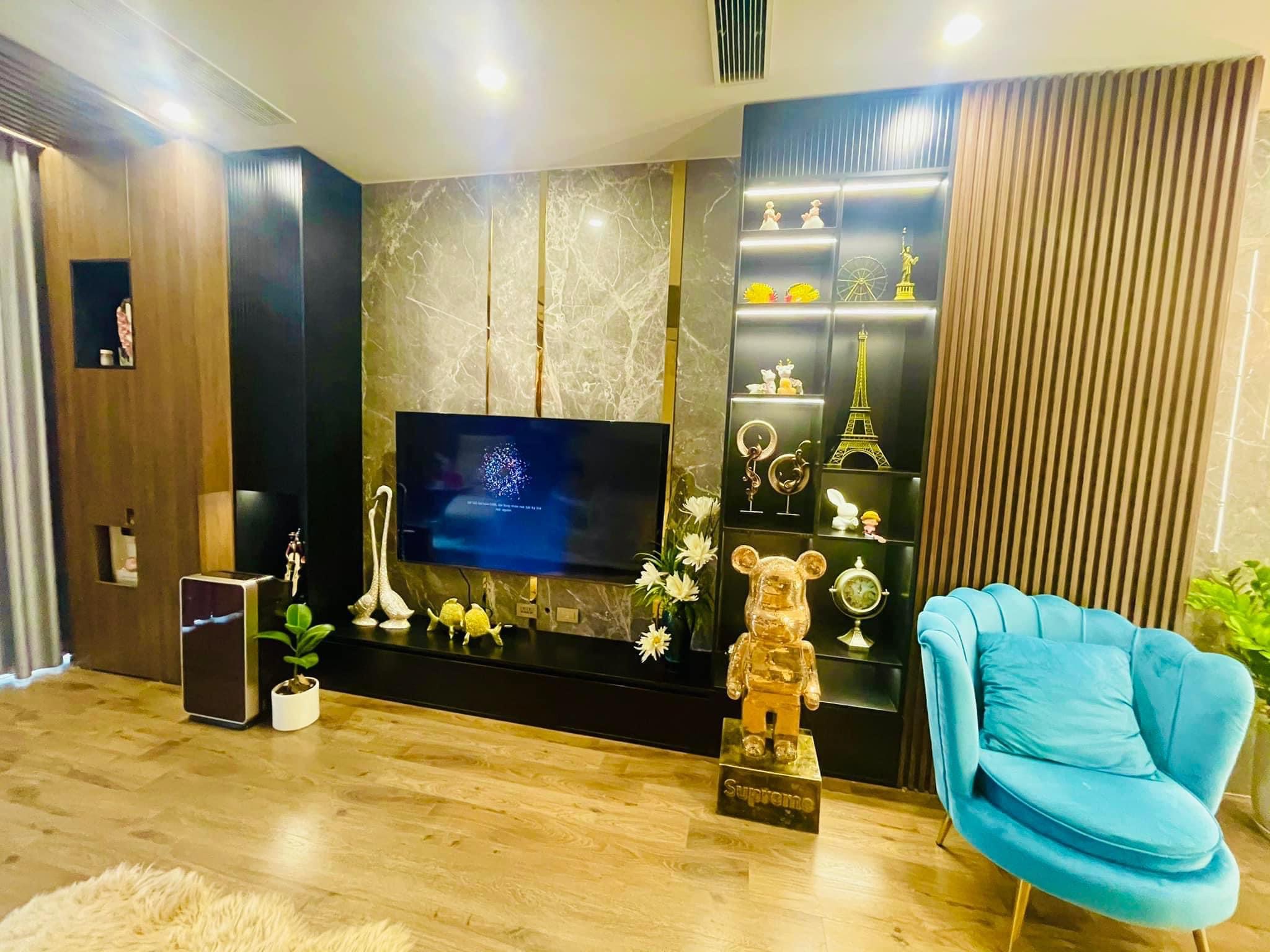 58m2
