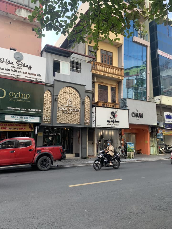 Chủ rất cần bán! Mặt phố Bạch Mai, 111m2, 25.4tỷ, 70Tr/Th.