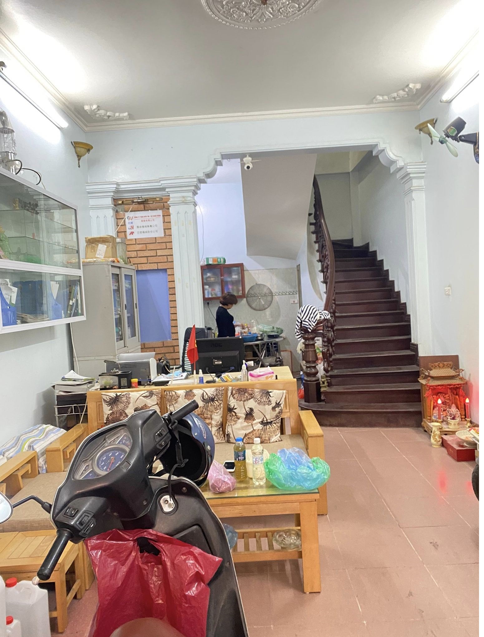 Cực Hiếm, Bán nhà Mỹ Đình, Từ Liêm Lô góc 5 tầng 34m2 Cạnh ô tô chỉ với 4 tỷ.