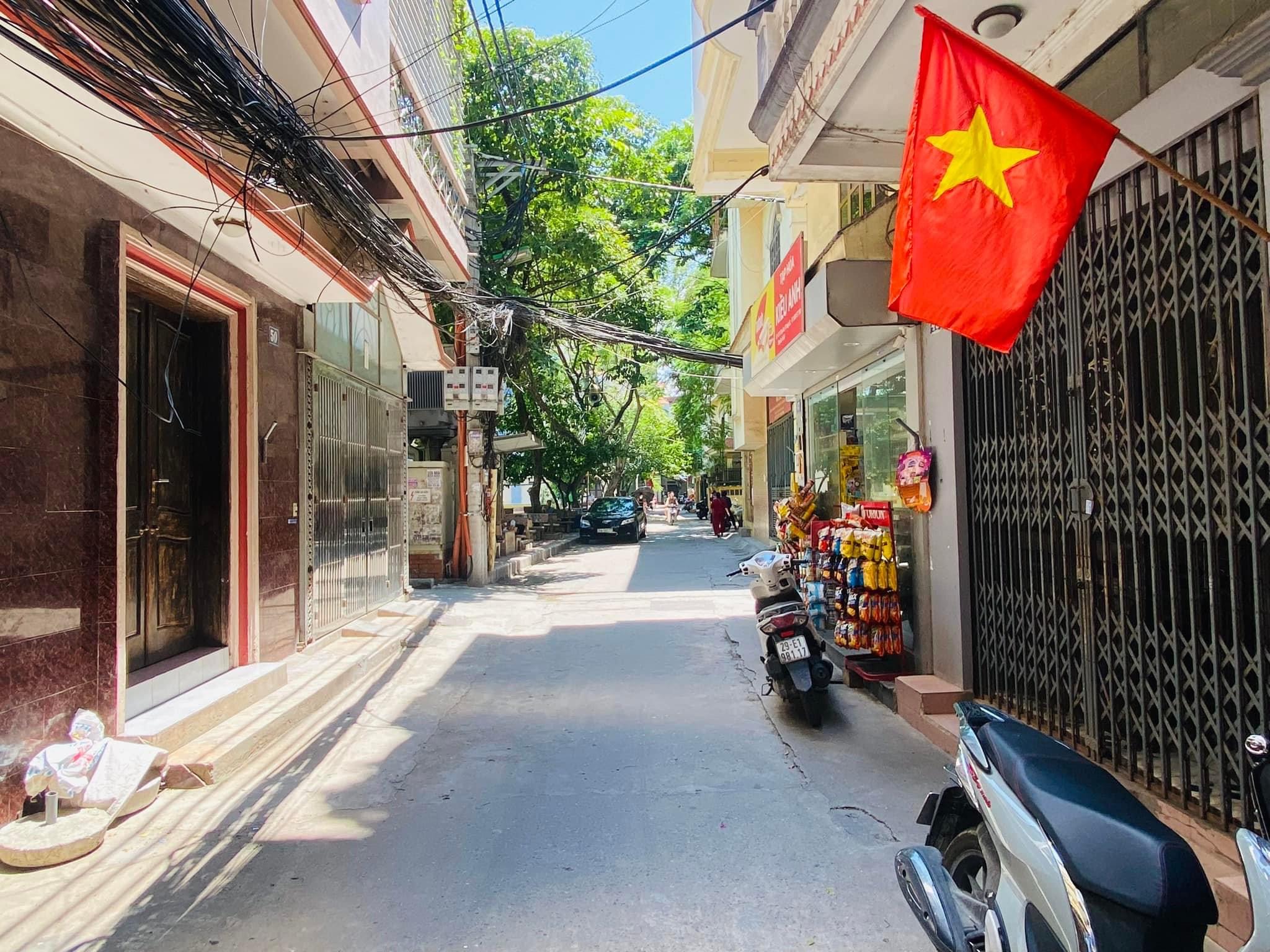 BÁN NHÀ TÂY SƠN QUẬN ĐỐNG ĐA - 25M 5 TẦNG MT 3.2M - NHỈNH 5 TỶ MẶT NGÕ KINH DOANH OTO TRÁNH NHÀ ĐẸP NỞ HẬU CÓ LỘC.