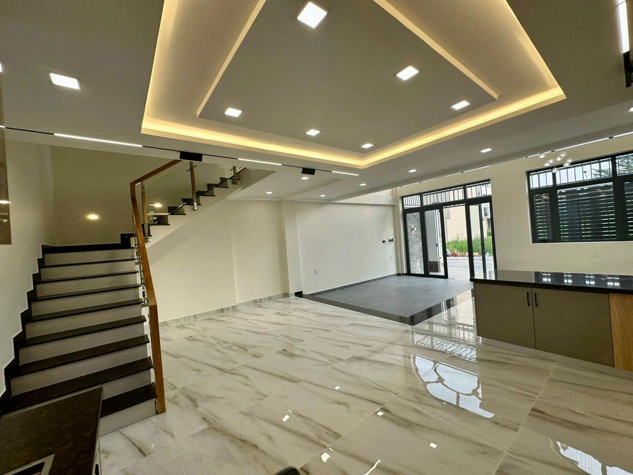 Bán nhà KHU DÂN CƯ VEN SÔNG GIA LONG RIVER SIDE Phước kiển Nhà Bè Giá: 8.7 tỷ.