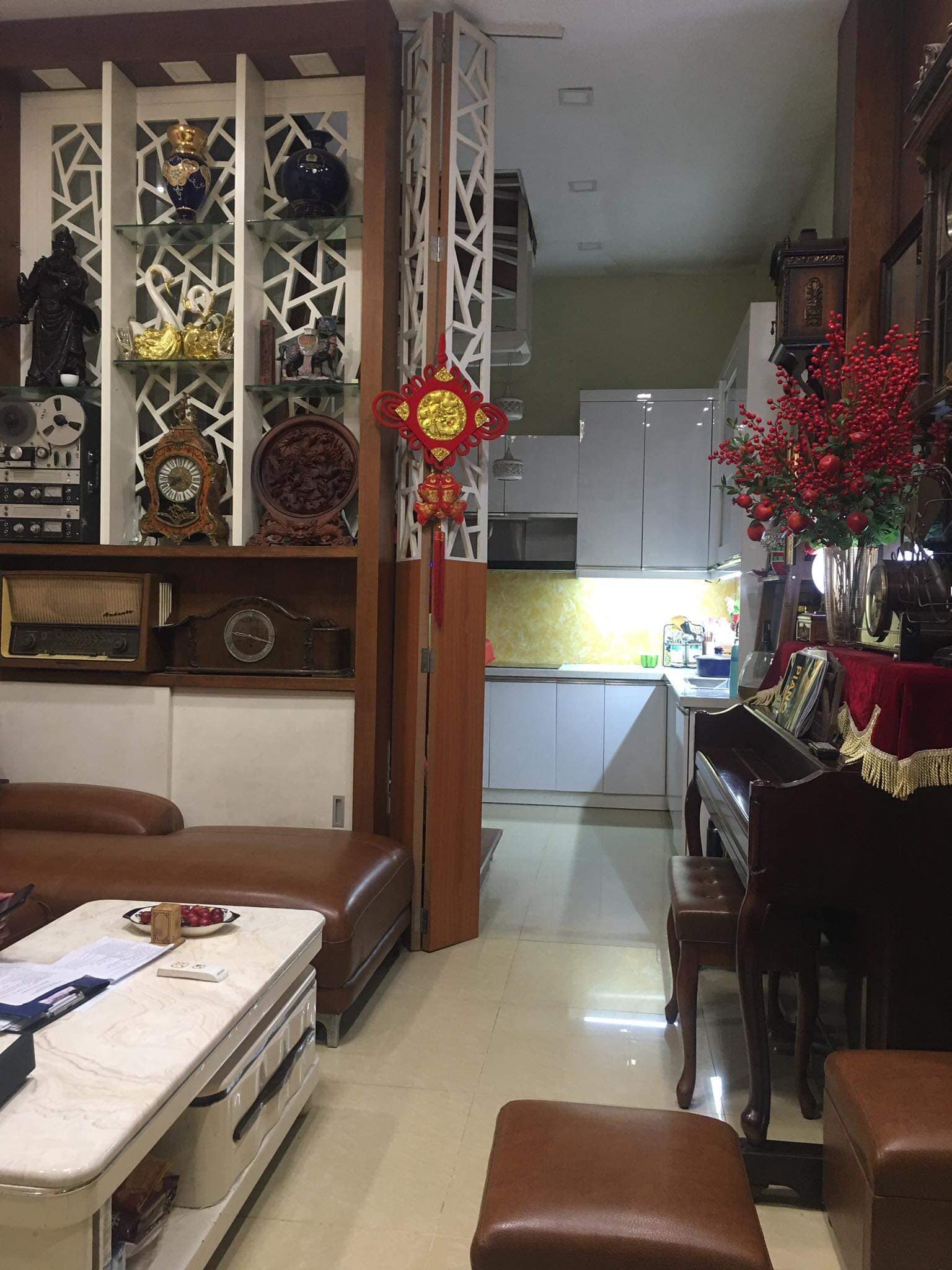 BÁN NHÀ TRUNG TÂM Q. HAI BÀ TRƯNG - 5 TẦNG - NGÕ THÔNG - ÔTÔ QUA NHÀ , KINH DOANH