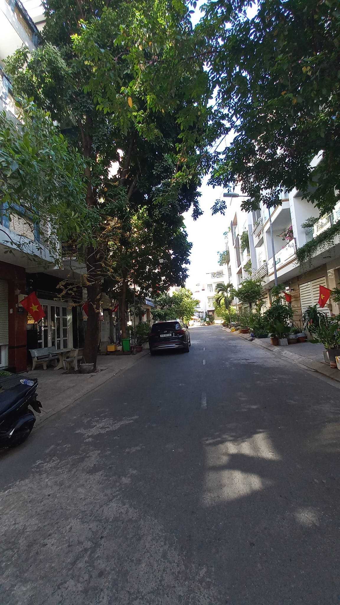 Bán nhà đẹp sang Phạm Hữu Lầu Phú Mỹ Quận 7 4 tầng 70m2 Giá; 12.5 tỷ.