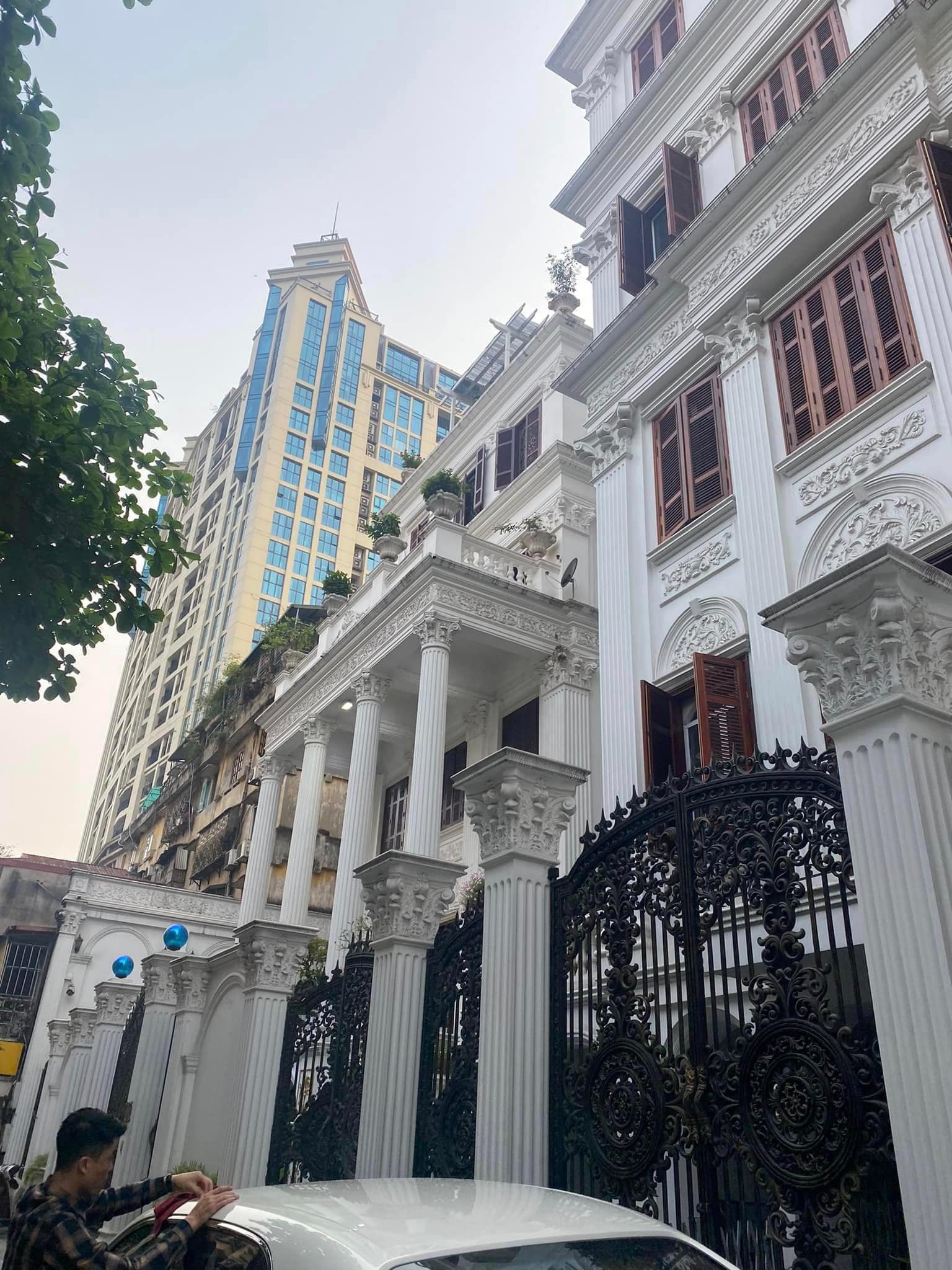 Mặt Phố Mai Hắc Đế, 94m2, 8T, MT5.2m, 69.5Tỷ, Thang Máy.