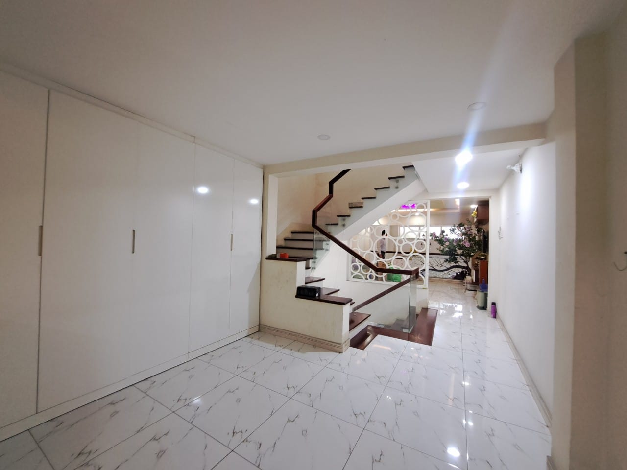 BÁN NHÀ MT Bế Văn Đàn, Tân Bình 4 tầng 72m2 (4x18). Kinh doanh đỉnh. Giá chỉ 13,5 tỷ.