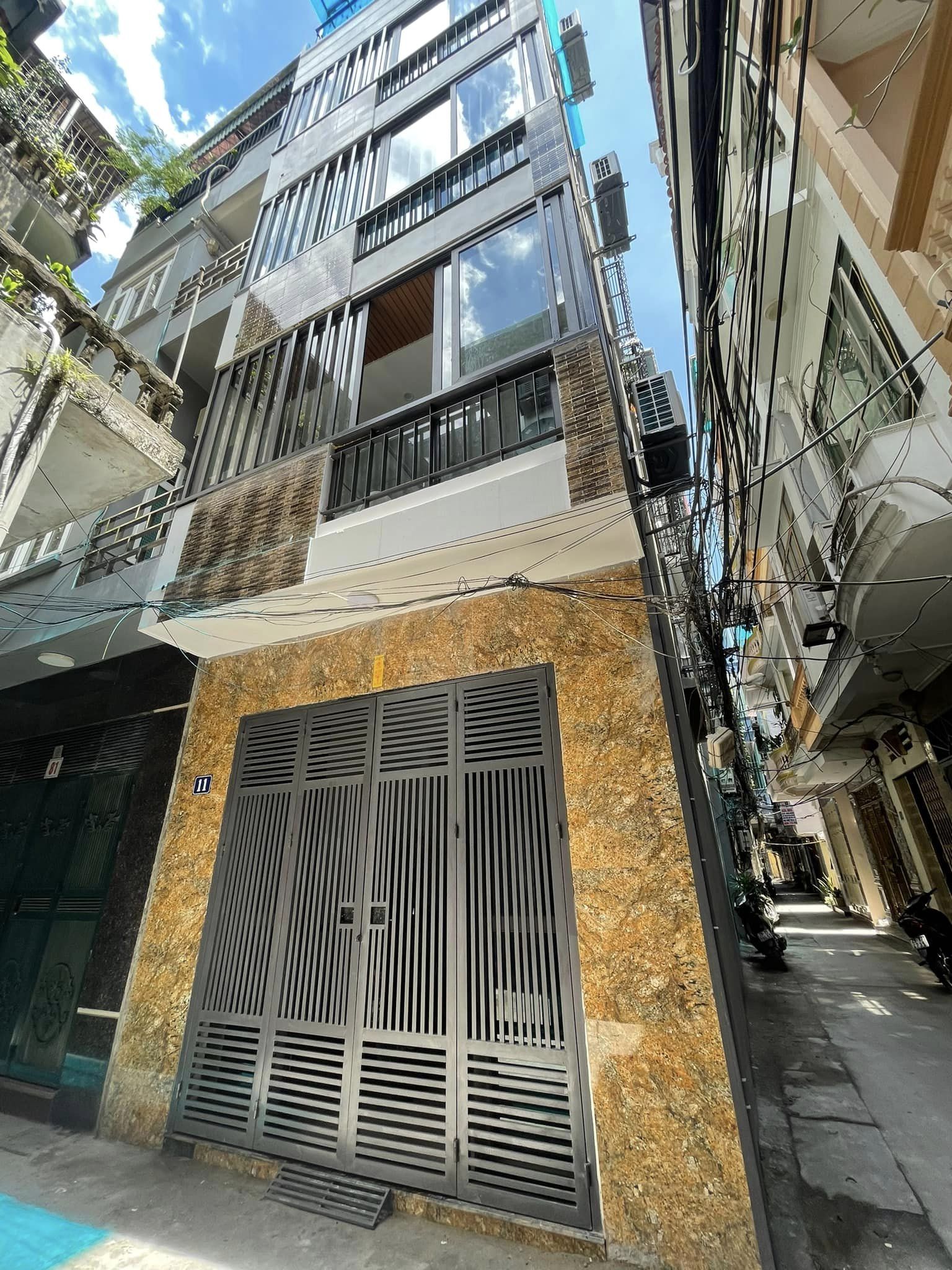 Bán Nhà Đội Nhân - Ba Đình 42/45T2 m2 5 Tầng, Mặt Tiền 3.85m, Giá 7.1 tỷ TL.