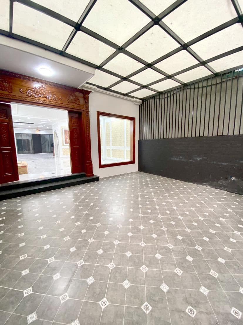 NGHI TÀM - GARA 7 CHỖ, THANG MÁY XỊN, NỘI THẤT ĐẲNG CẤP 10.1 TỶ.