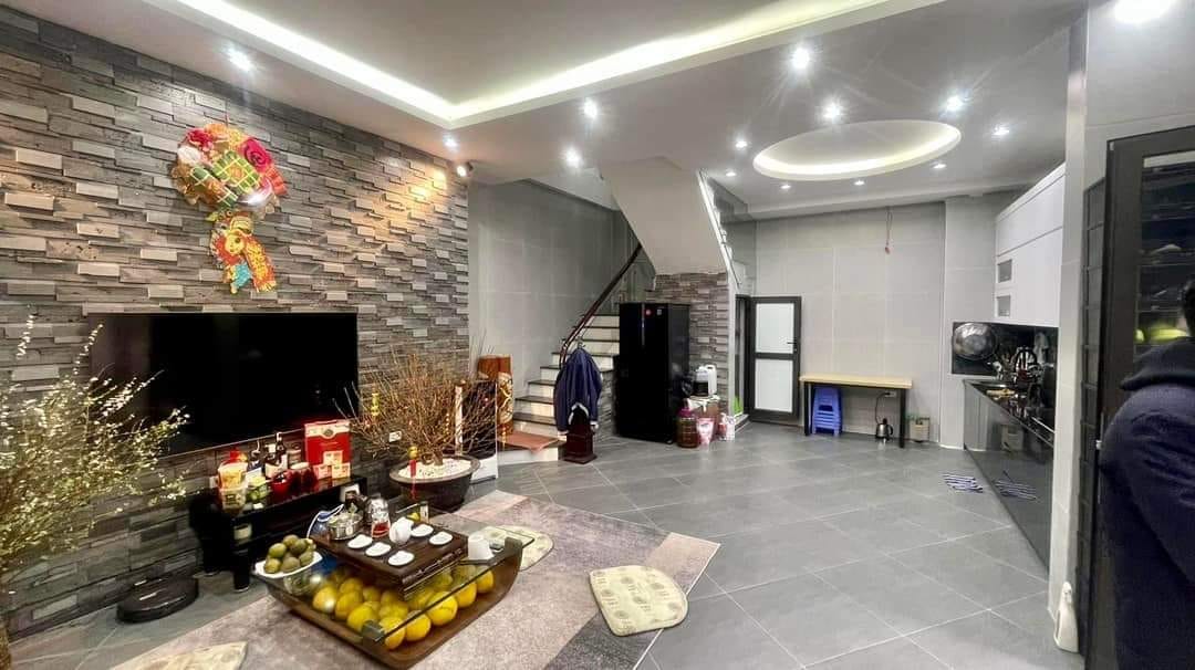 HIẾM BẠCH MAI, HAI BÀ TRƯNG, Ô TÔ, KINH DOANH, 40m, NHỈNH 4 TỶ.