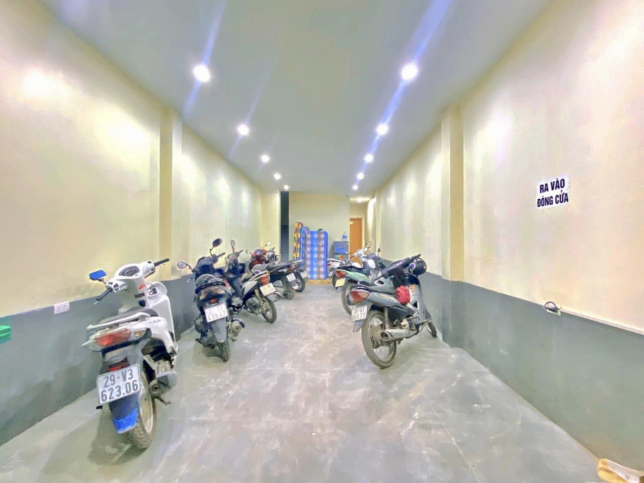 BÁN TOÀ CĂN HỘ DÒNG TIỀN XÂY MỚI - CỰC HIẾM 7 TẦNG THANG MÁY – TRUNG TÂM QUẬN CẦU GIẤY.