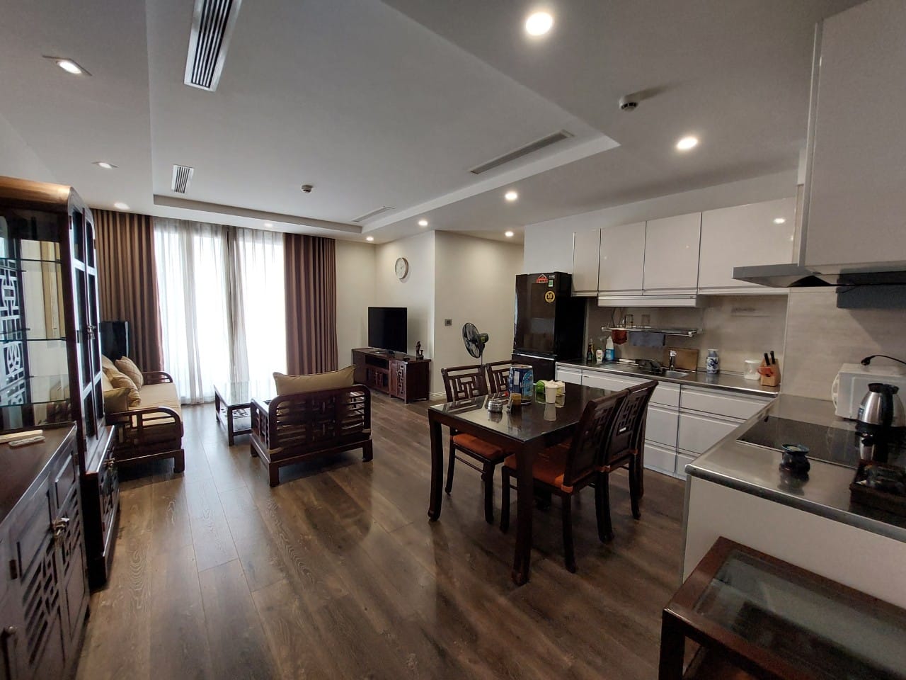 Bán CC cao cấp HDI Tower 55 Lê Đại Hành, 2ngủ 2WC, 79m2, T10, 8.8 tỷ, lô góc, slot ô tô.